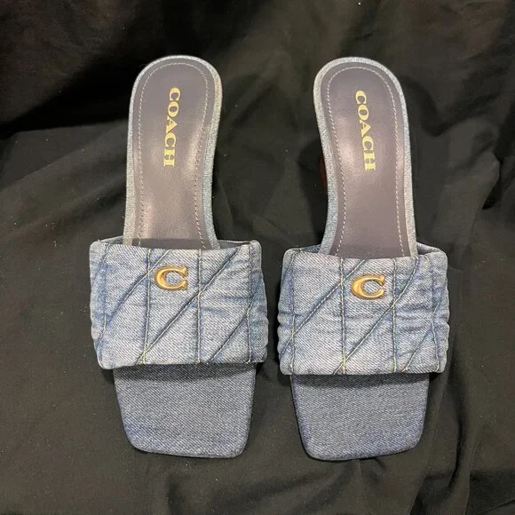 -PRE LOVED- COACH EMMA QUILTED DENIM WEDGE IN INDIGO DENIM SZ 9 - Picture 3 of 9